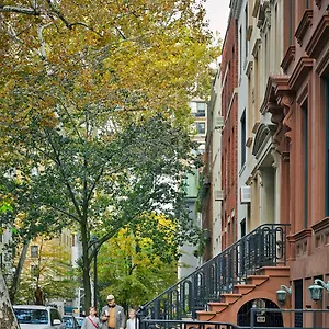 https://gardens-nyc-an-affinia-hotel.us-newyorkcity.com