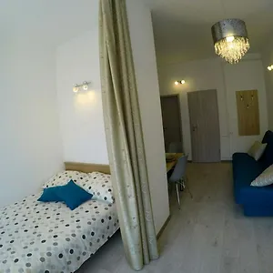 https://amphitheatre-apartments.in-istria.net