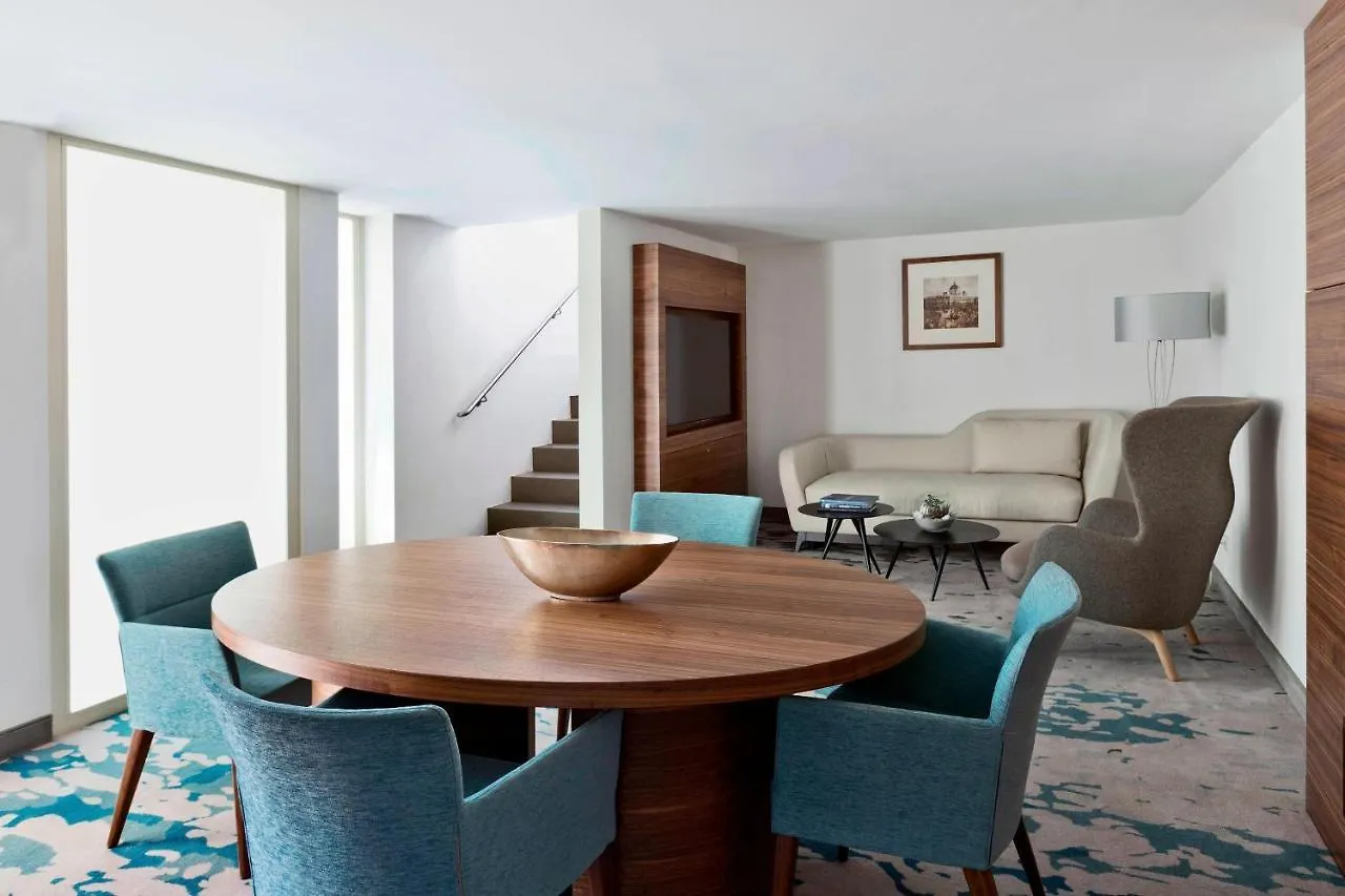 Vienna Marriott Hotel