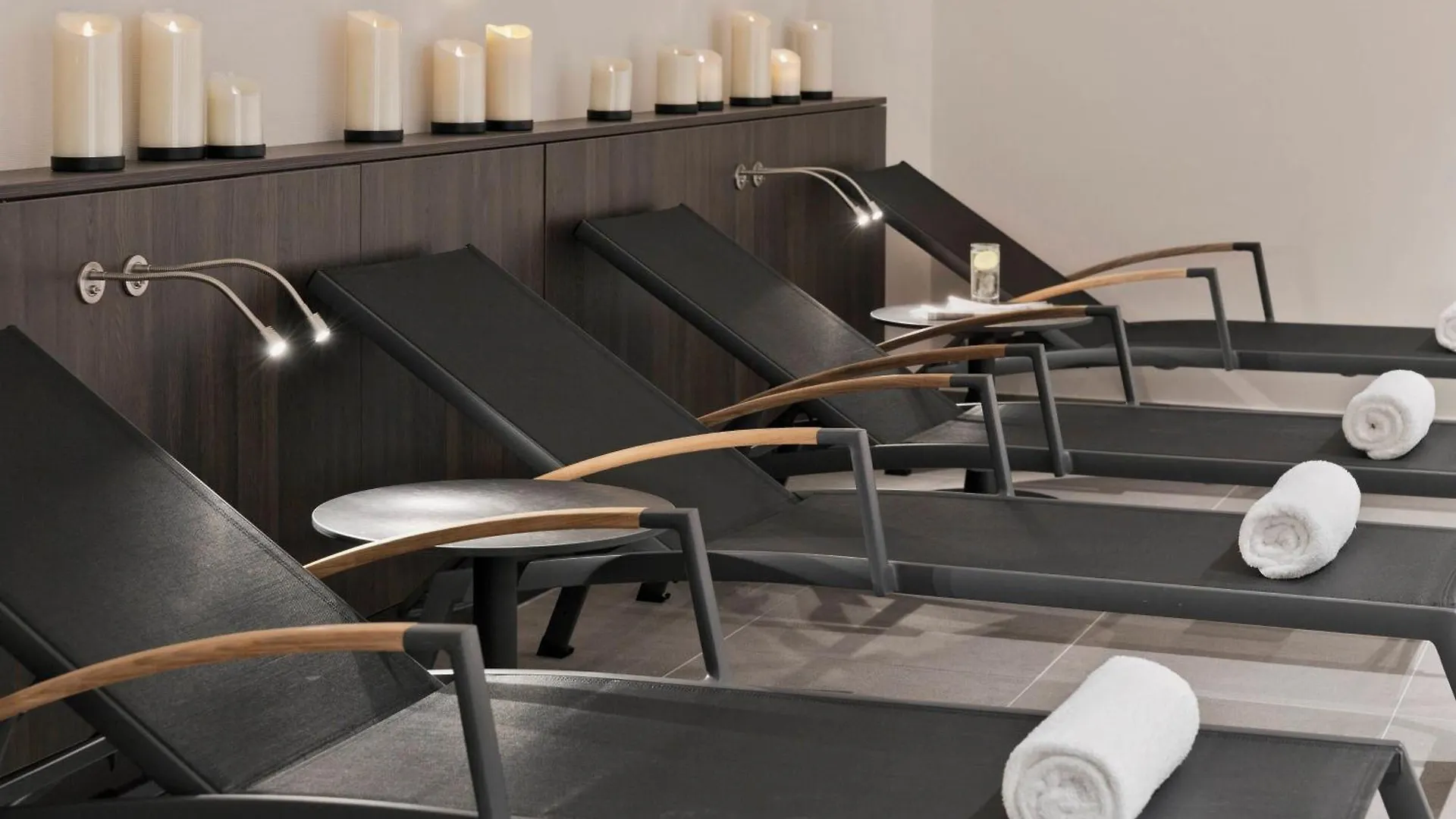 Vienna Marriott Hotel 5*,