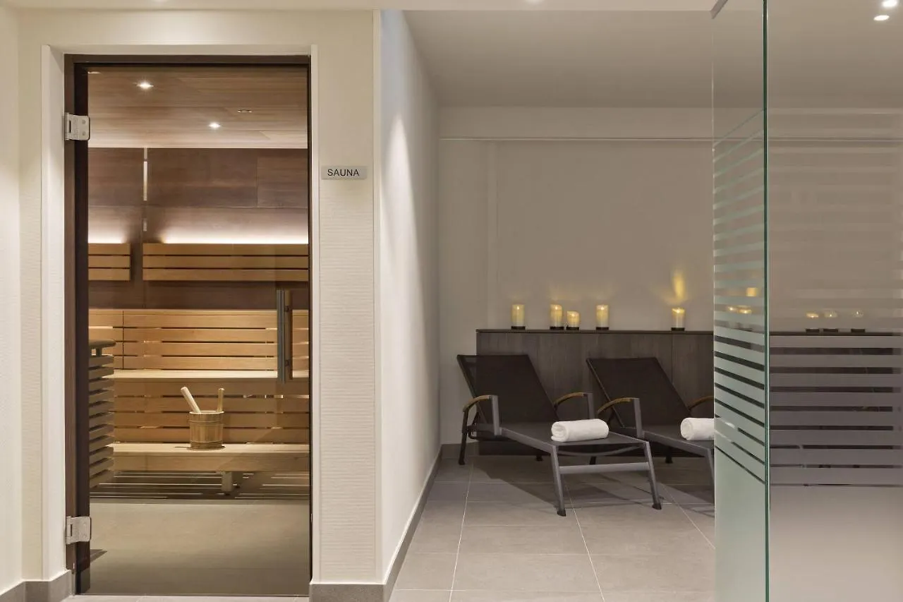 Vienna Marriott Hotel 5*,